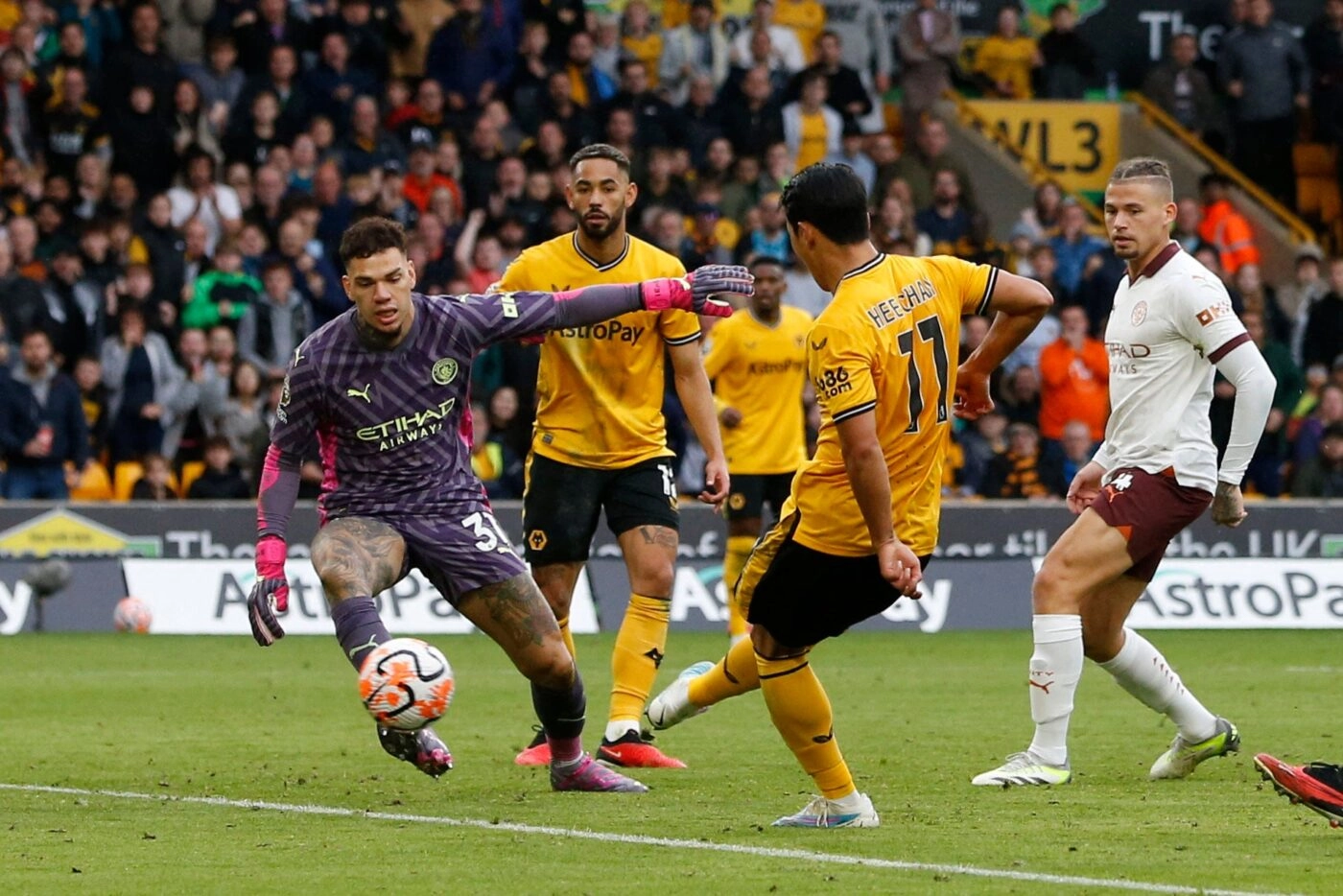 wolverhampton-vs-man-city-2